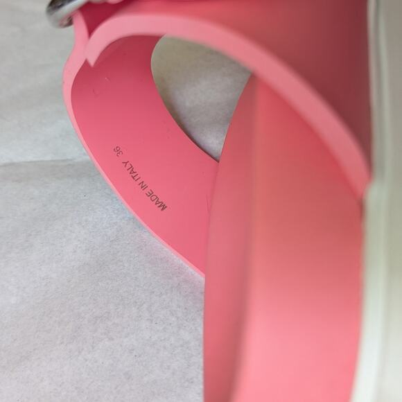 Prada Lug Sole Thong Sandals Flip flops Bubblegum Pink Size 36 US 6 Buckle - Picture 4 of 15